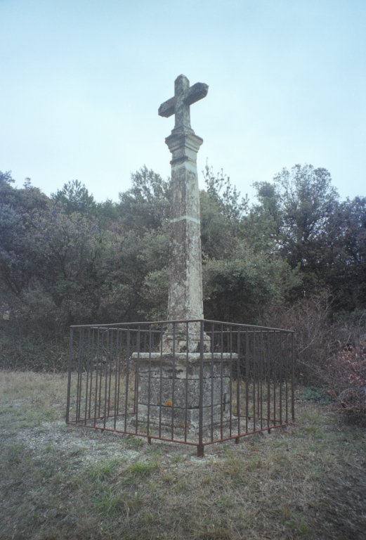 Les croix monumentales du canton de Grignan