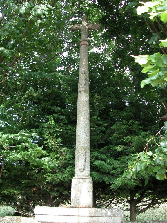 Croix monumentale