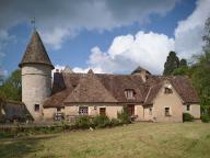 Maison forte dit ancien château de la Beaume puis ferme actuellement maison d'habitation.