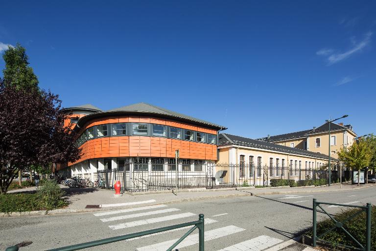 Lycée de garçons, actuellement Lycée Claude-Louis-Berthollet