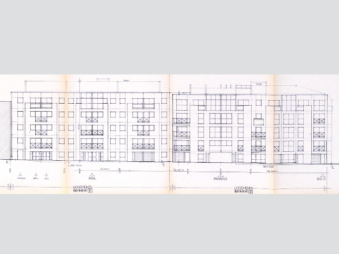 Immeuble, le Patio du parc