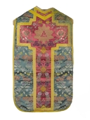 ornement vert : chasuble, étole, manipule, voile de calice