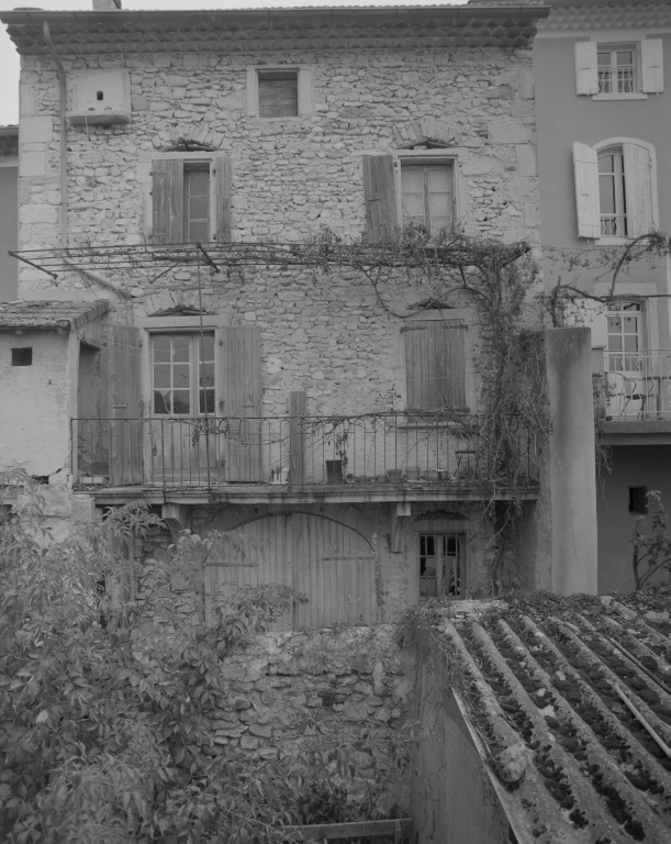 Les maisons et les fermes du canton de Grignan