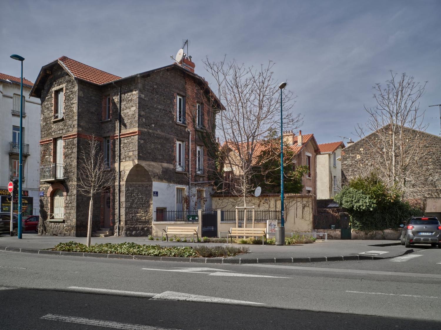 Maison, actuellement immeuble