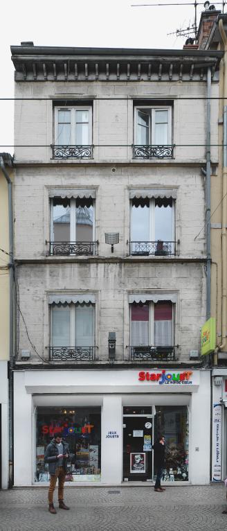 Ancienne maison Cointeraux, remaniée et surélévée au 19e siècle (6 grande rue de Vaise)