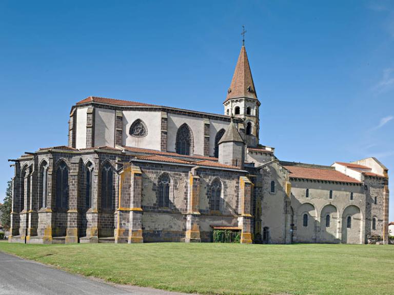 église paroissiale Saint-Victor-et-Sainte-Couronne