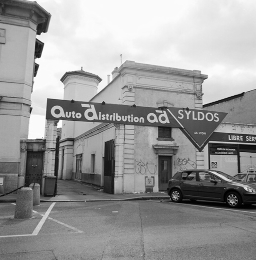 Entrepôt commercial dit entrepositaire et vins en gros Lignon (A) actuellement Usine de construction mécanique Syldos Auto Distribution