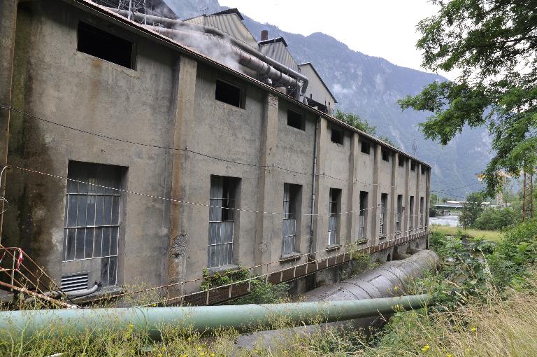 centrale et barrage de Pierre-Eybesse, basse vallée de la Romanche et usine des Clavaux, Compagnie Universelle d'Acétylène et d'Electrométallurgie (CUAEM) puis Pechiney actuellement Ferro Pem