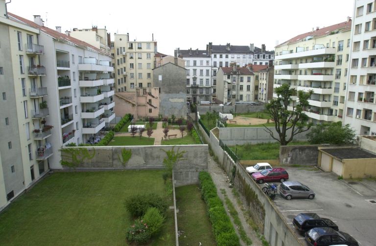 Ensemble de deux immeubles "Les jardins de Charlemagne"
