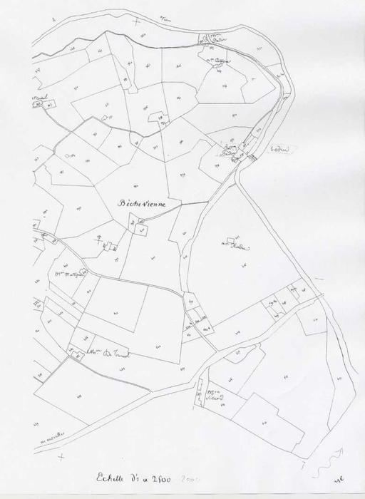 Tissage Badin-Lambert dite usine de Béchevienne puis Manufacture Spéciale de Draps teints et Imprimés Bonnier et fils puis usine Pascal Valluit puis Etablissements réunis dite usine Béchevienne actuellement parc d'activité économique