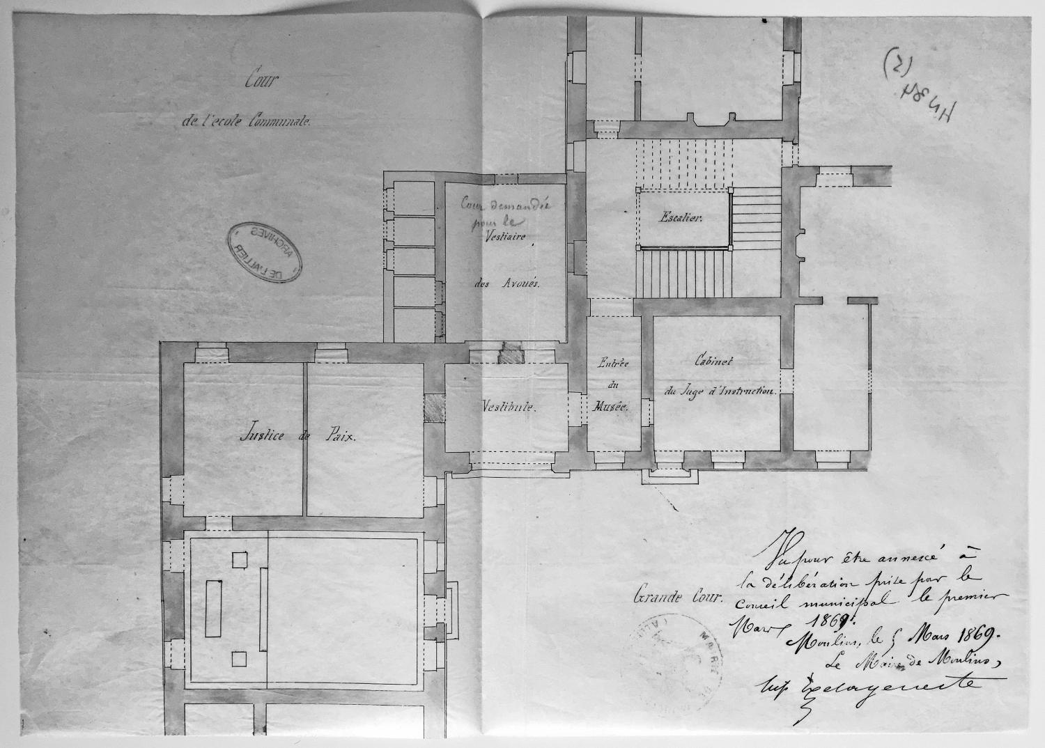 Plan partiel du rez-de-chaussée (entrée du musée et vestiaire des avoués) par L.-G. Esmonnot, 1869 (AD Allier, 4 N 34/2)