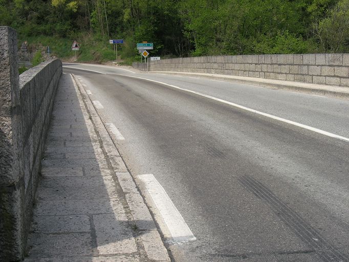 Pont routier de La Balme