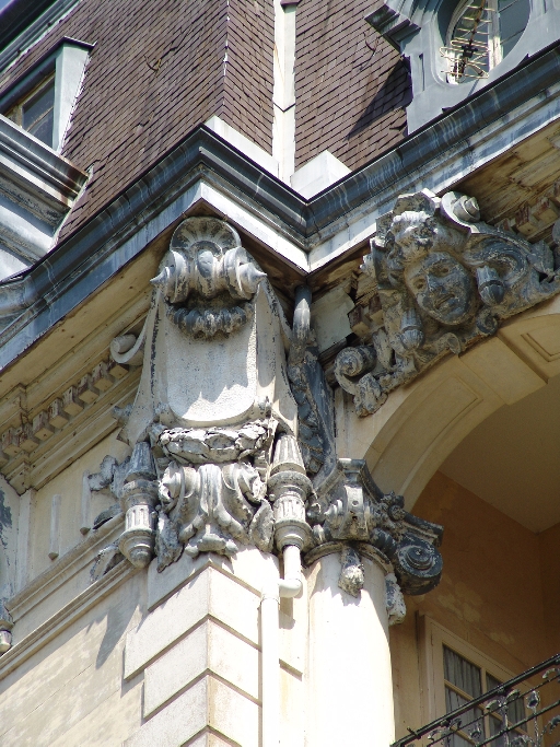 Hôtel de voyageurs, Hôtel Excelsior, actuellement immeuble, dit Résidence Beauregard
