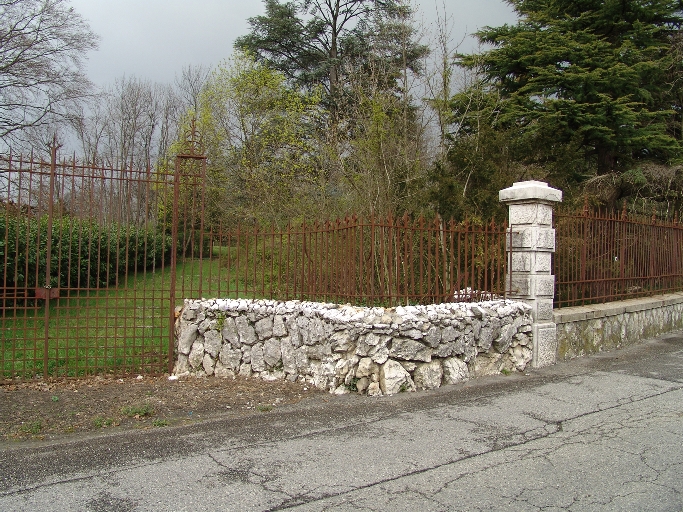 Maison et ferme, domaine de la Bergerie, puis villa Stanley-Rendall