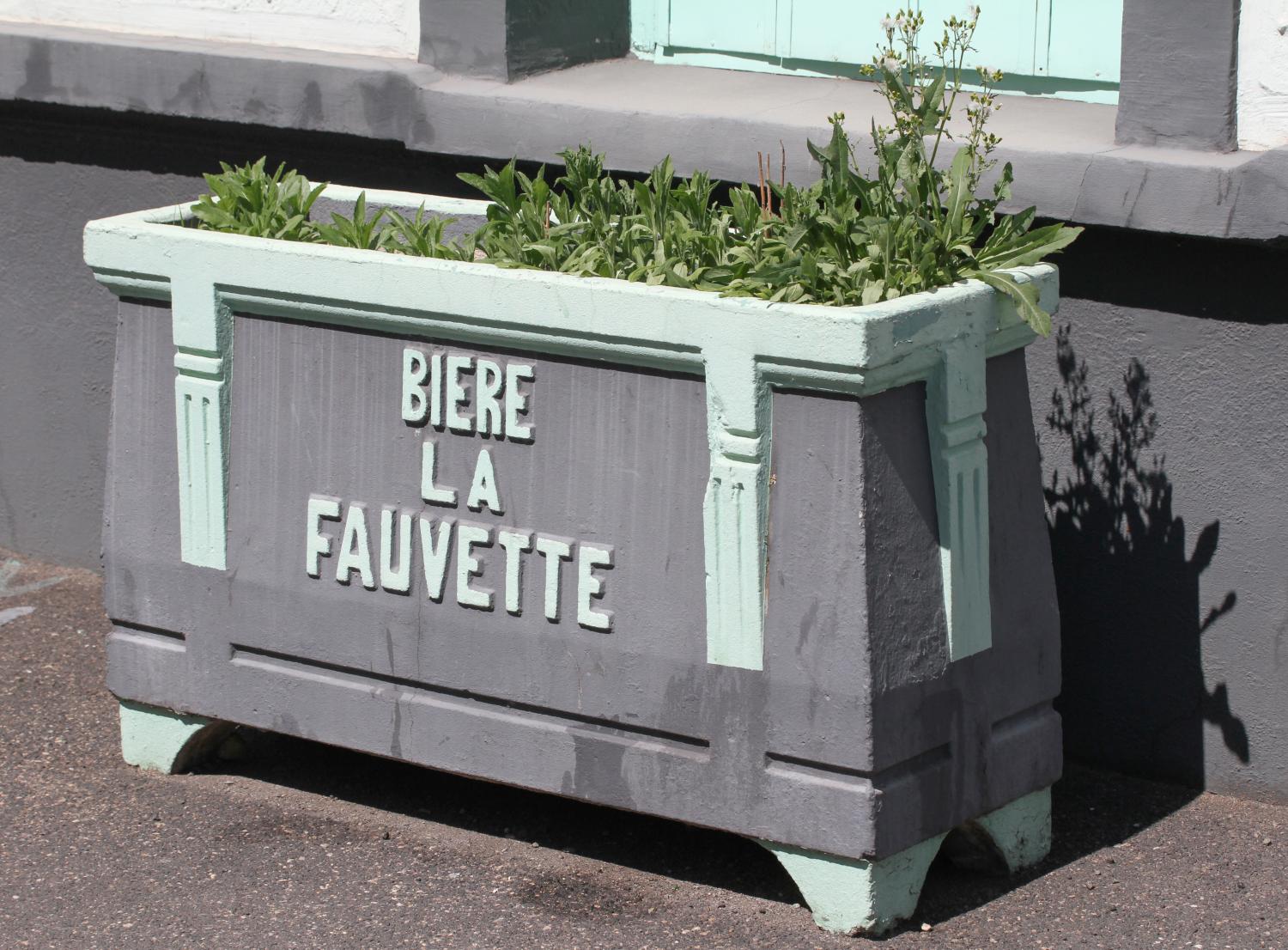 Jardinière publicitaire "Bière la Fauvette"