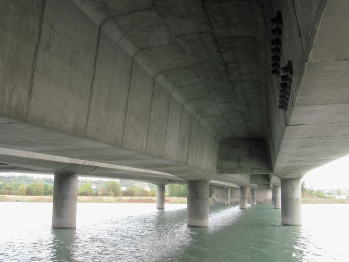 Pont autoroutier dit Pont aval de Pierre-Bénite (tronçon ouest)