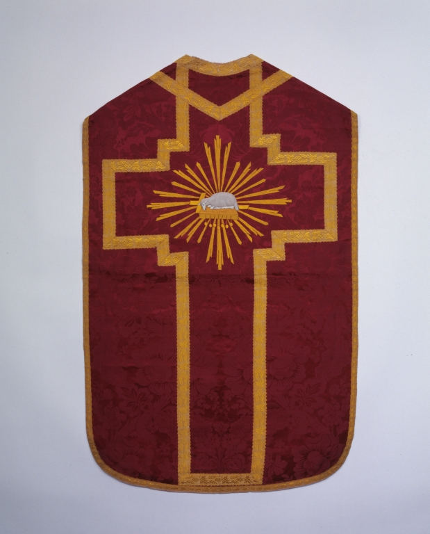 Chasuble, bourse de corporal : ornement rouge