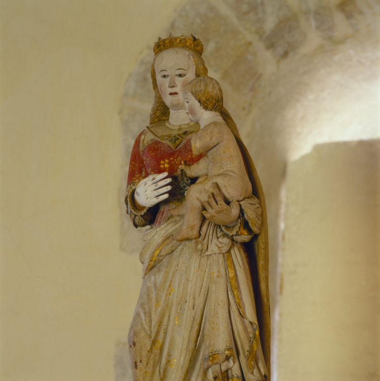 Statue : Vierge à l'Enfant