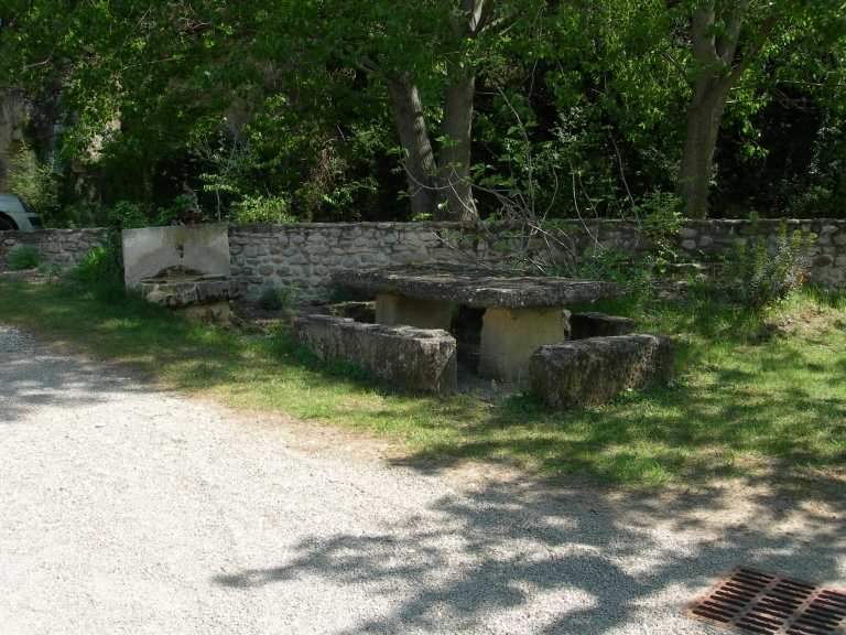 Les maisons et les fermes de la commune de Montbrison-sur-Lez