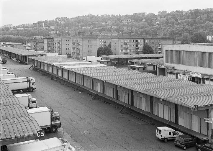 Marché d'intérêt national dit marché de gros ou marché-gare