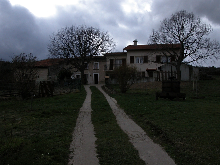 Présentation de la commune d'Essertines-en-Châtelneuf