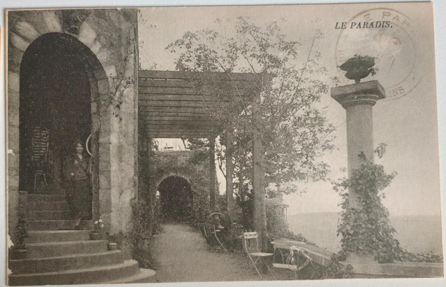 Vue de la Grande Terrasse du Paradis et de la Pergola, vers 1920.