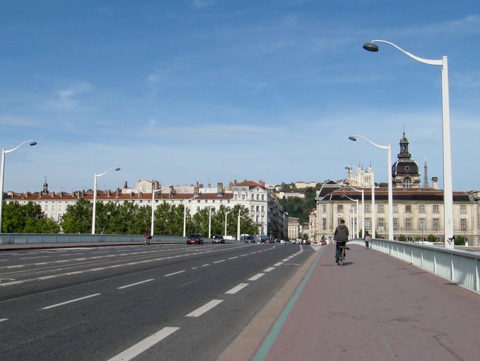 Pont routier de la Guillotière
