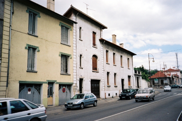 Usine de chaussures dite Chaussures Charles Jourdan France