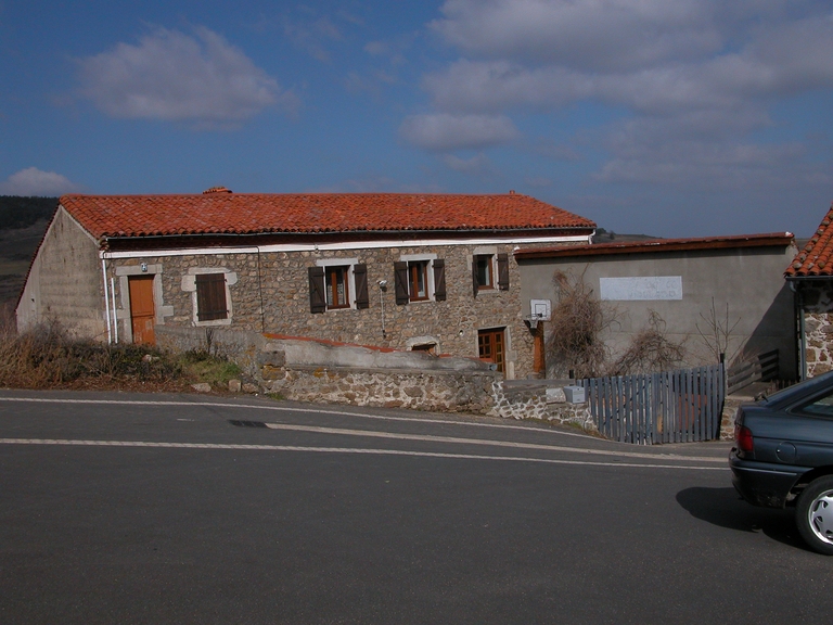 Présentation de la commune d'Essertines-en-Châtelneuf