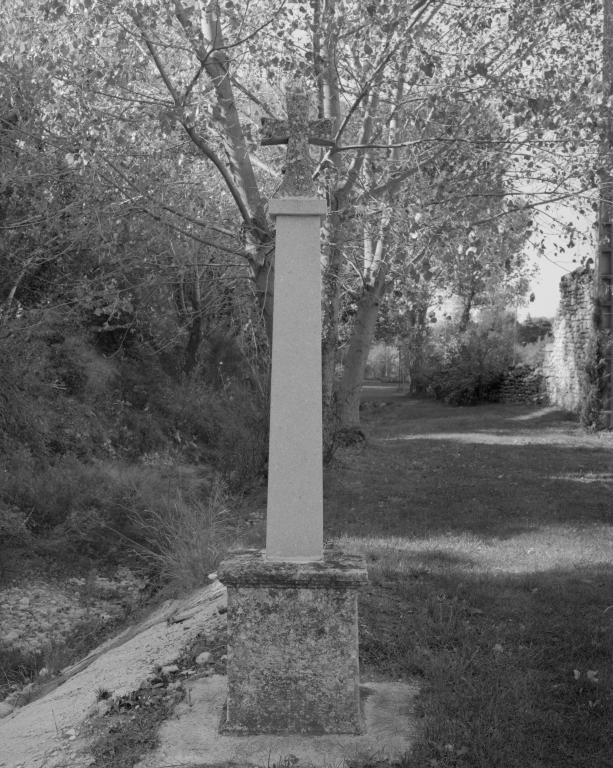 Les croix monumentales du canton de Grignan