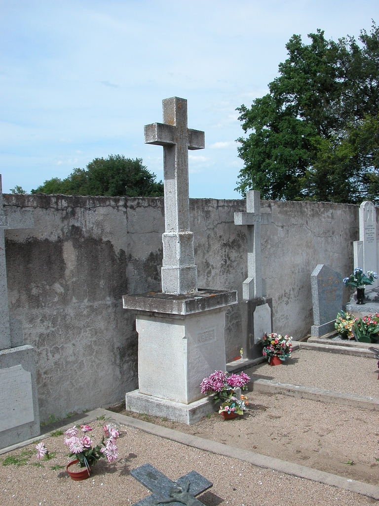 Croix de cimetière