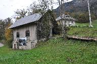 Centrale hydroélectrique, scierie et pressoir du château de Cerise actuellement sans affectation