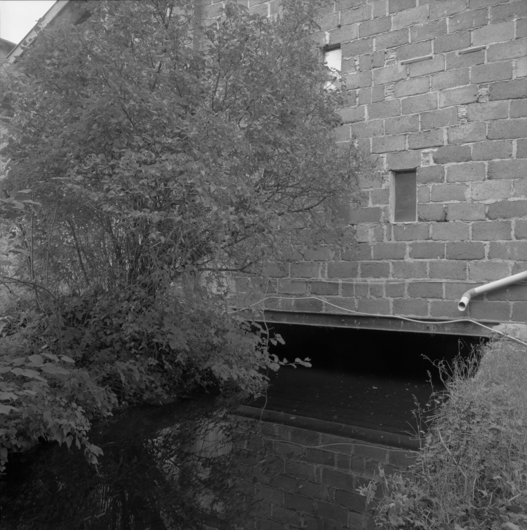 Moulin Dury puis fabricant d'électricité puis scierie et atelier de tissage