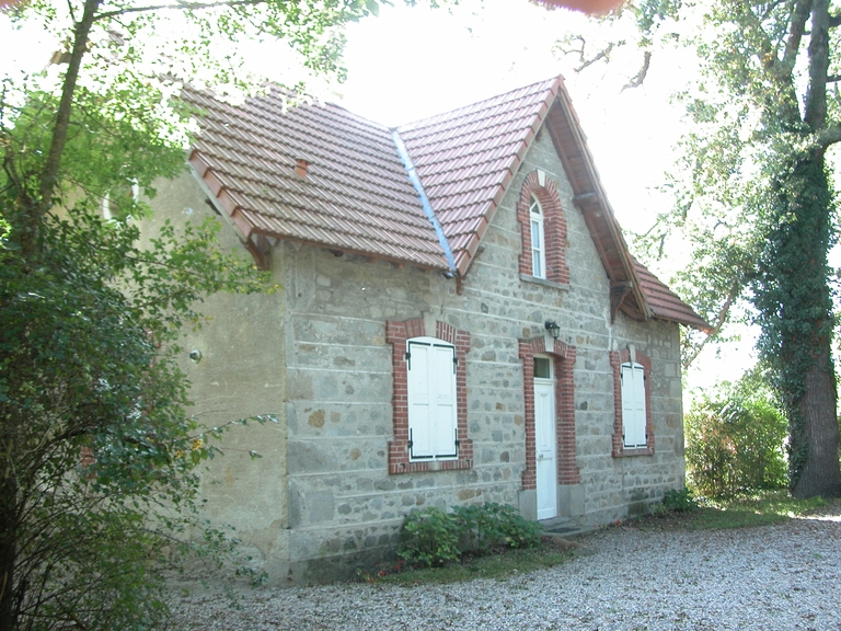 Maison du jardinier du château de Grézieux