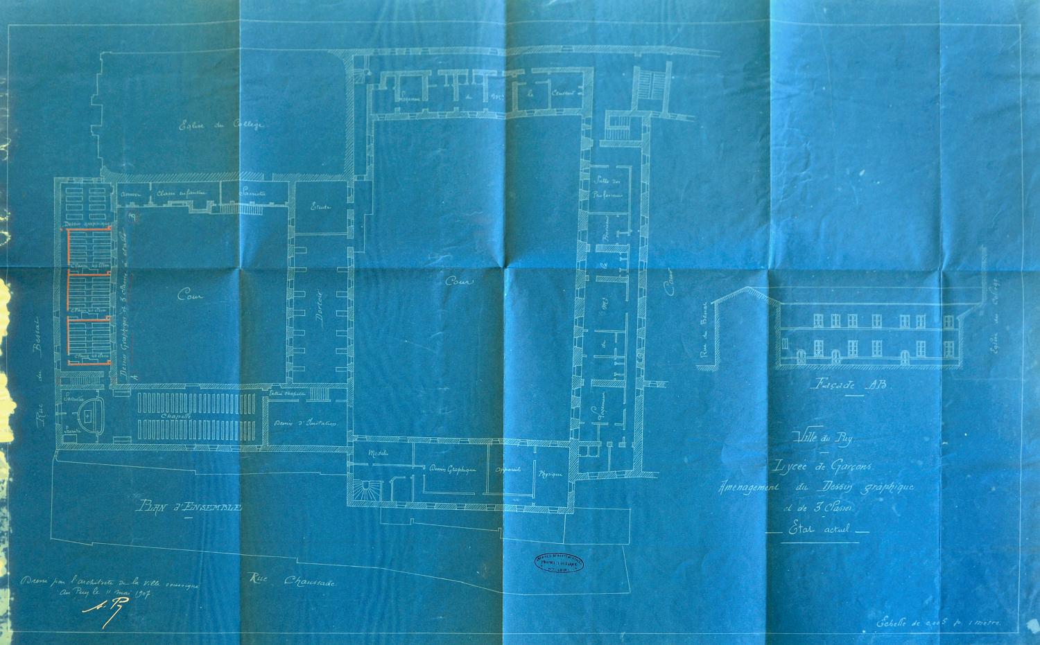 Plan d'ensemble du 1er étage du lycée en 1907 avec projet d'aménagement de salles de dessin par A. Proy (AD Haute-Loire, 157 O 4-7/2)