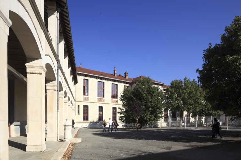 Lycée de garçons, actuellement lycée Champollion