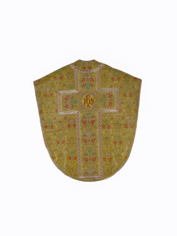 chape, chasuble : ornement doré