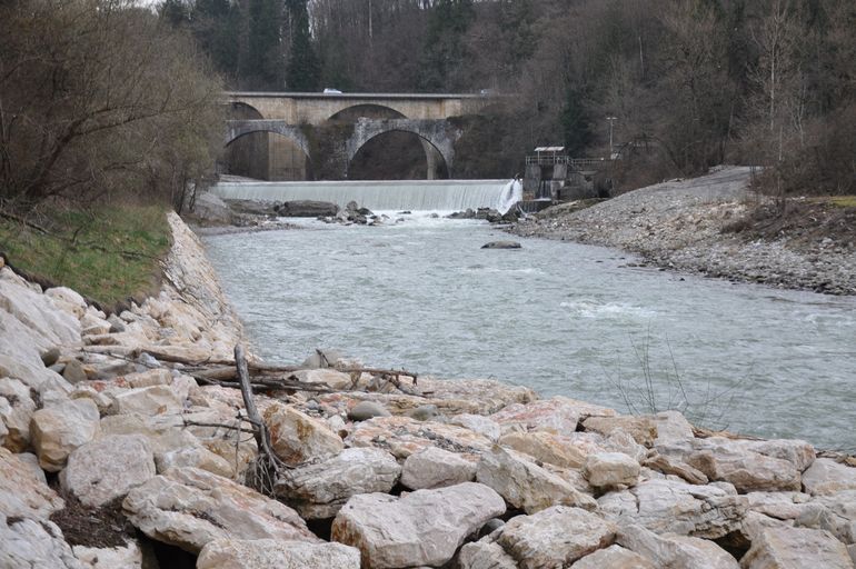 Moulin des Illettes dit Moulin du pont de Brogny actuellement Minoterie Cléchet