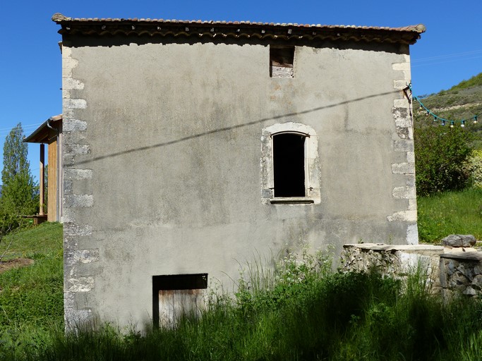 Moulin à farine et à huile de Barret-de-Lioure