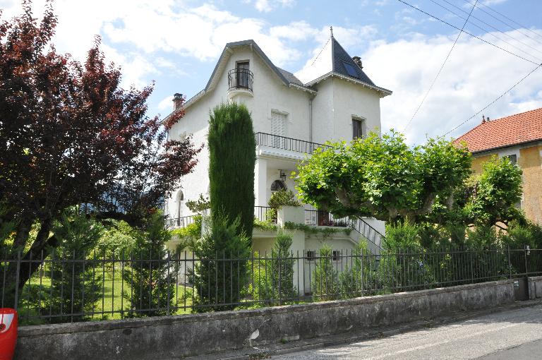 Maison, dite Clair Castel