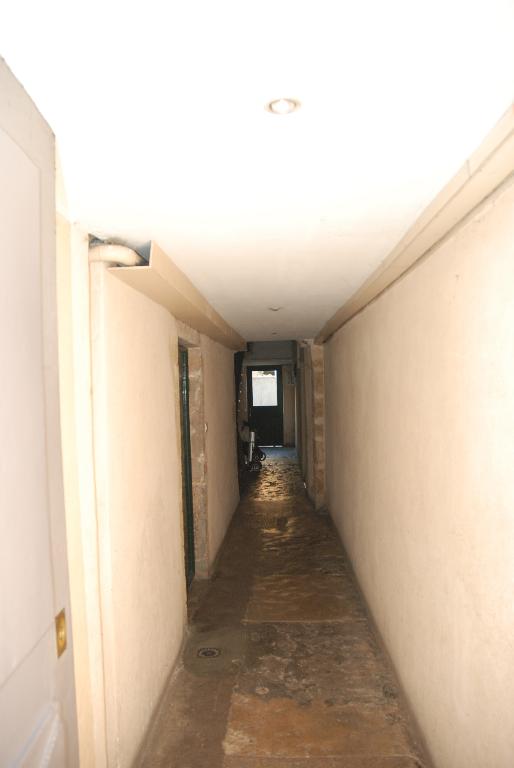 Immeuble-atelier, actuellement immeuble à logements
