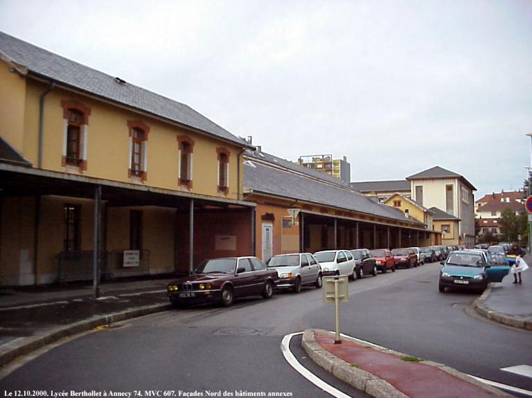 Lycée de garçons, actuellement Lycée Claude-Louis-Berthollet