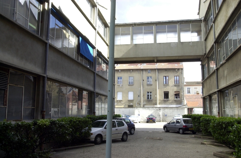 Usine de serrurerie Rhône-Isère dite Ronis SA
