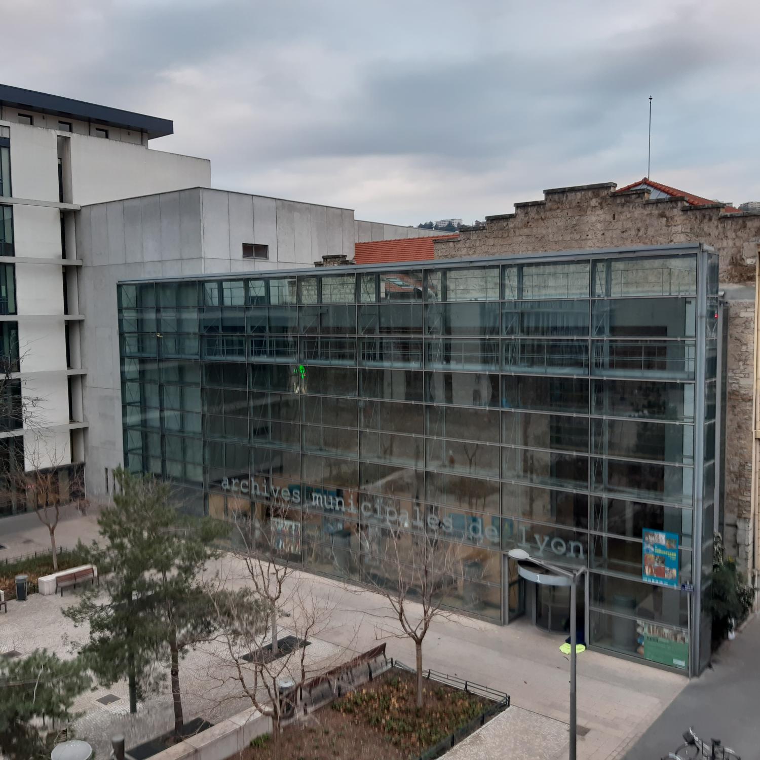 Centre de tri postal actuellement archives municipales de Lyon