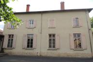 Ancienne école de filles, actuellement bibliothèque