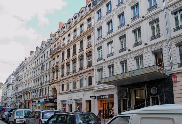 Rue de l'Impératrice, puis rue de l'Hôtel-de-Ville, actuellement rue du Président-Edouard-Herriot