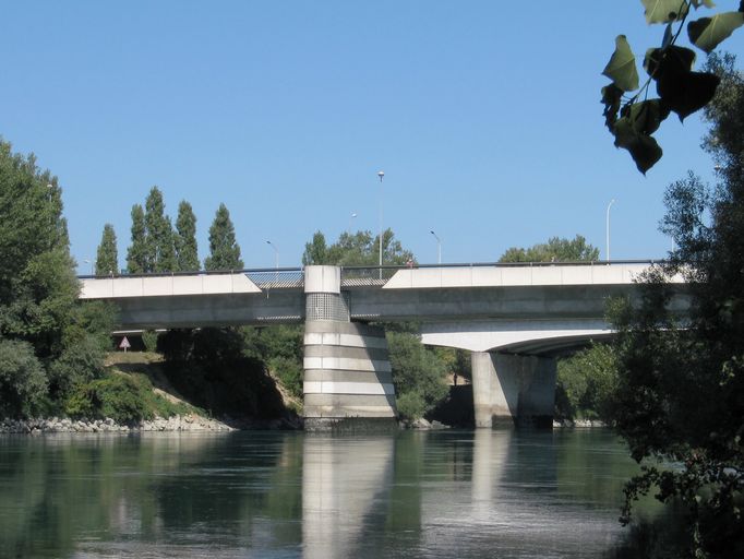 Pont routier