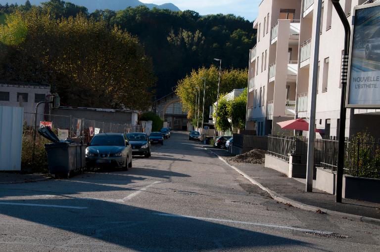 Chemin de la Blanchisserie, puis rue Saint-Eloi