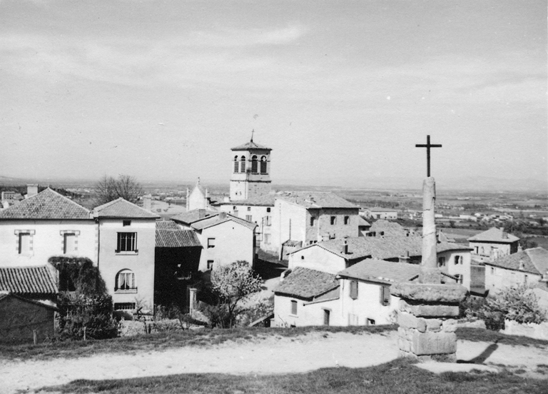 Croix de chemin (dite croix de la Carrière)