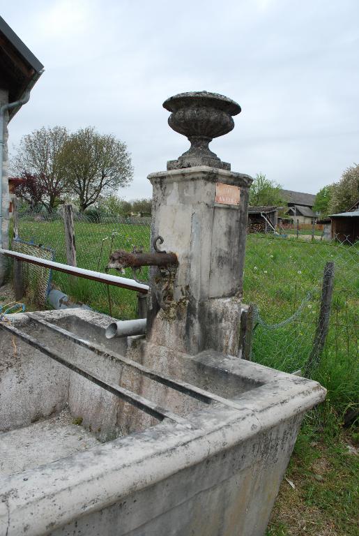 Bassin (fontaine, lavoir, abreuvoir)